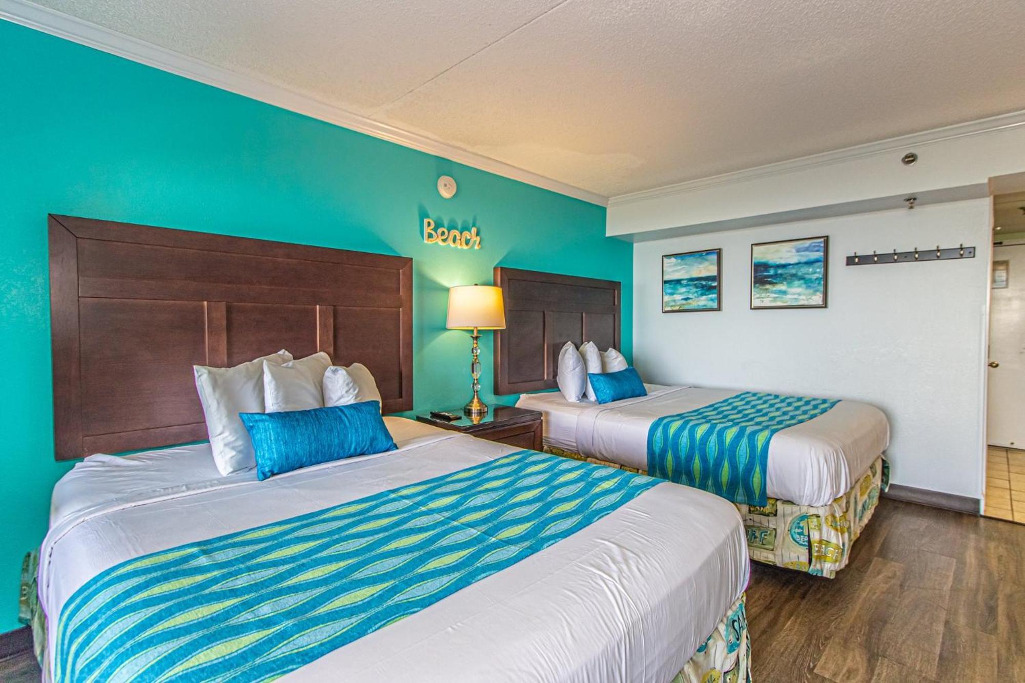 Oversized Ocean View Queen Suite With Beautiful Fireplace And Accents - Sleeps 4 Guests! 미를 비치 객실 사진