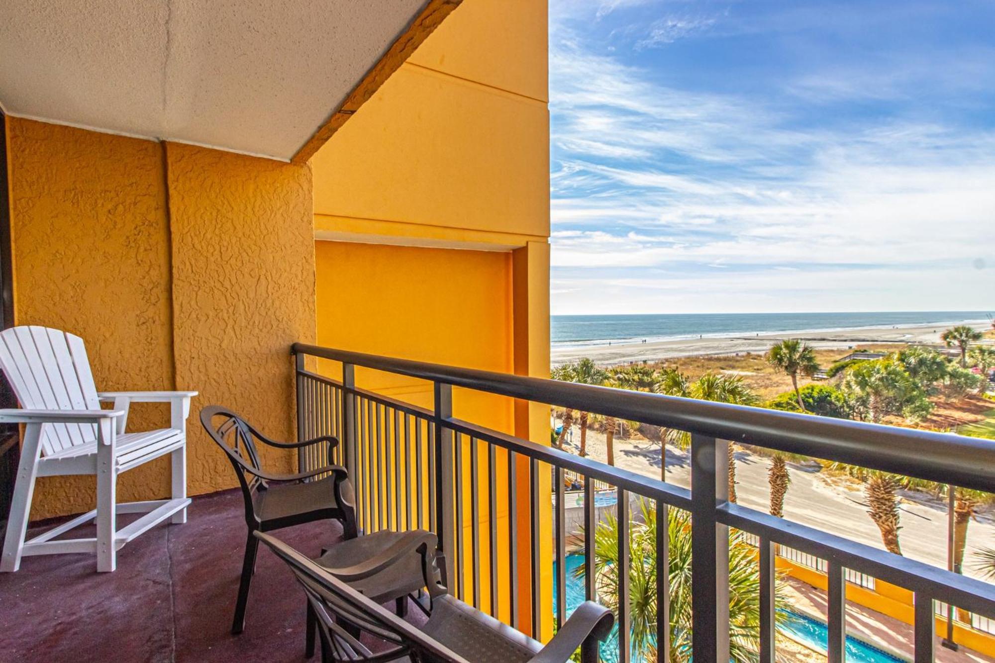Oversized Ocean View Queen Suite With Beautiful Fireplace And Accents - Sleeps 4 Guests! 미를 비치 객실 사진